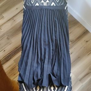 Accordian Style Black Midi Skirt-NEW WITH TAGS
